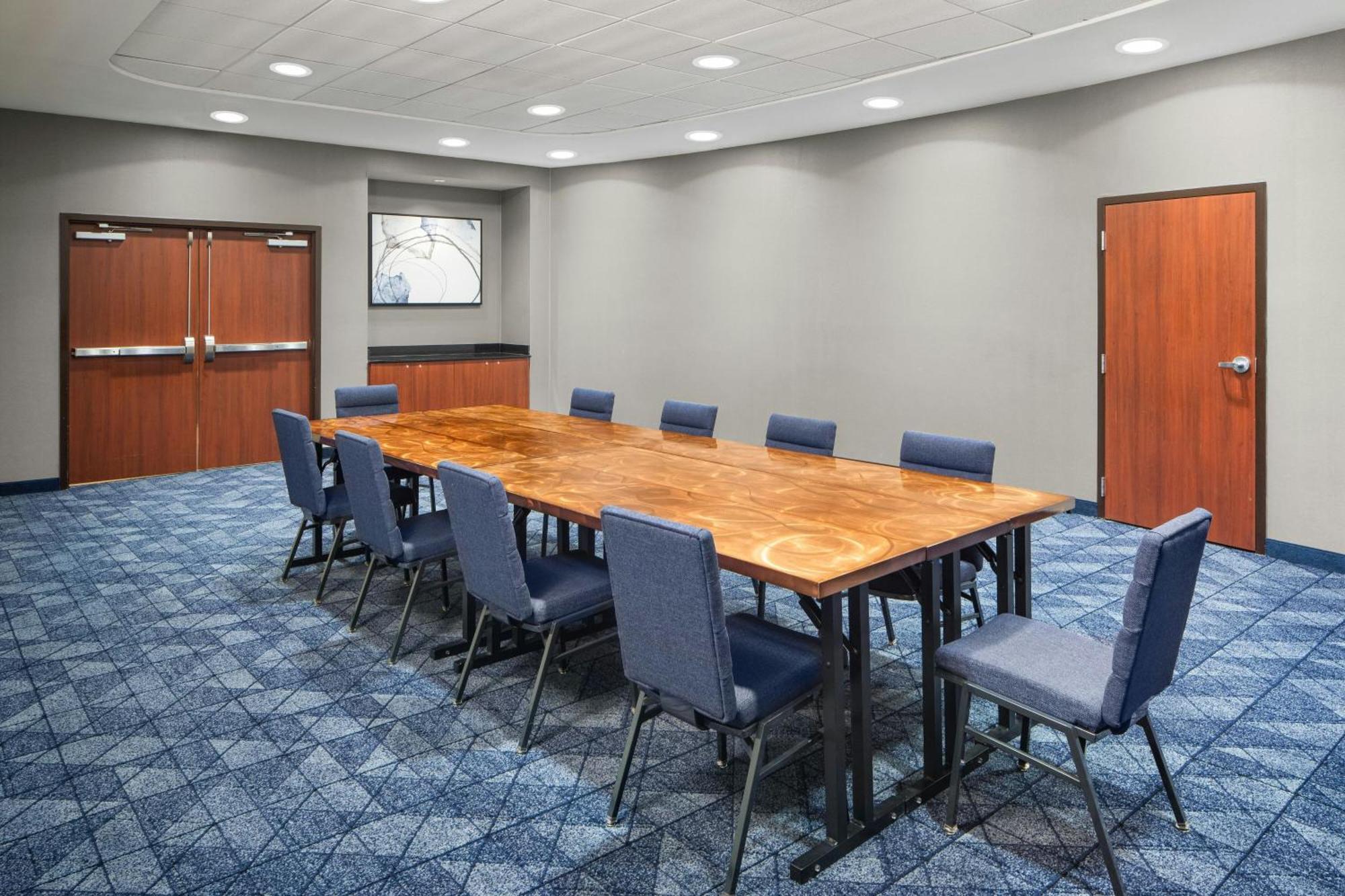 Courtyard By Marriott Knoxville Airport Алкоа Экстерьер фото