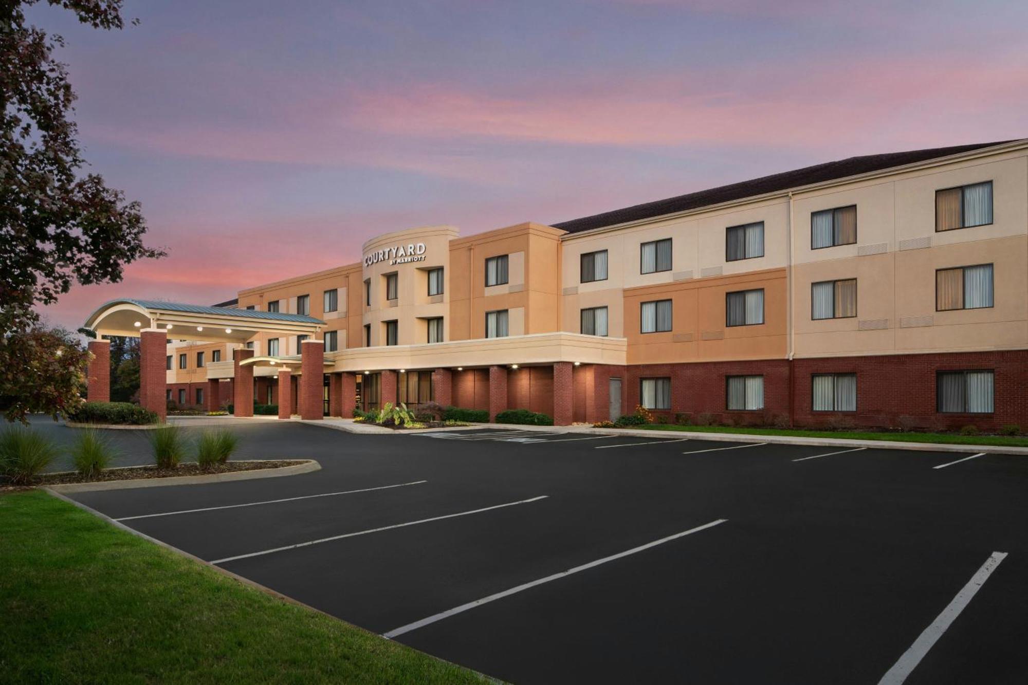 Courtyard By Marriott Knoxville Airport Алкоа Экстерьер фото